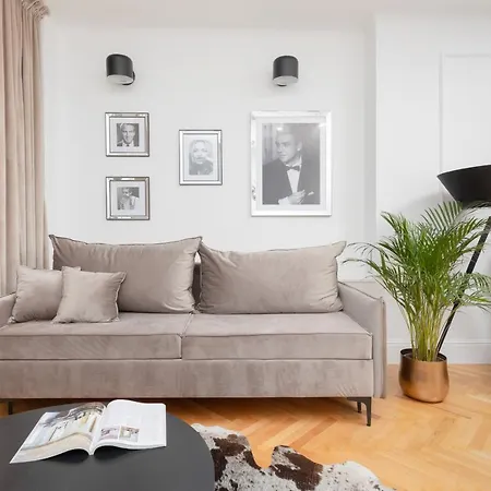 아파트 Citycenter Fashionable By Renters
